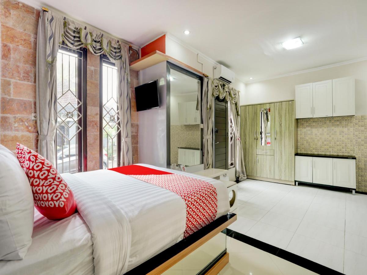 Oyo 90131 Liberty Guest House Sempidi Экстерьер фото